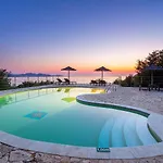 Stone Χαλικερή