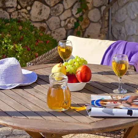 Stone Дом отдыха *