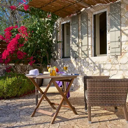 펜션 Stone Khalikerí